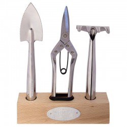 Outils De Jardin...